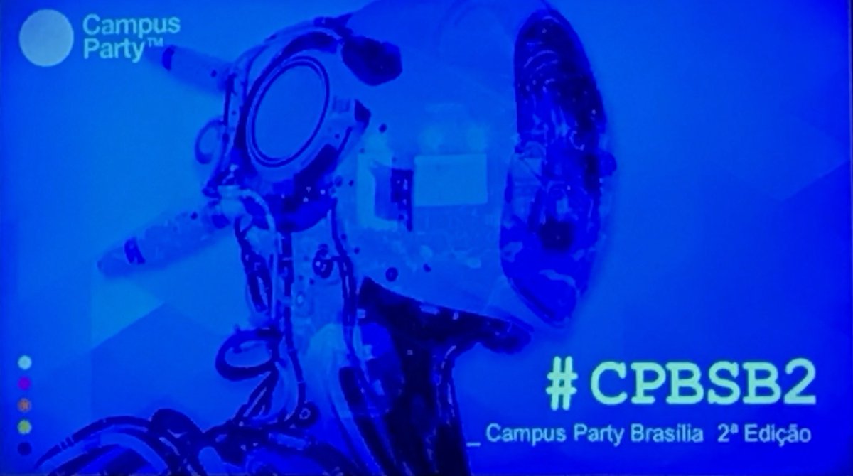 Metabotix_IFG's tweet photo. Lançamento da Campus Party Brasilia com a presença das comunidades! #cpbsb2 #ifgluziania #metabotix #gynbot #bytegirl https://t.co/vJ4XGI5350