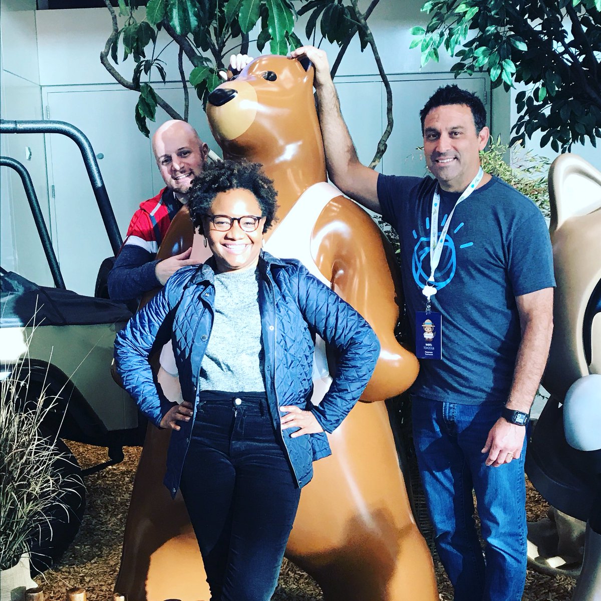 RashidaHodge's tweet image. The Watson Crew shows up to win for our clients! #withwatson #ibm #ibmwatson #salesforce #TDX18