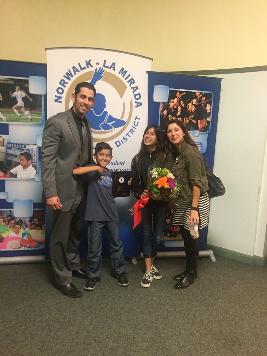 So honored to work with @NorwalkAdmin who was announced as #NLMUSD Administrator of the Year tonight! Go #LancerFamily!