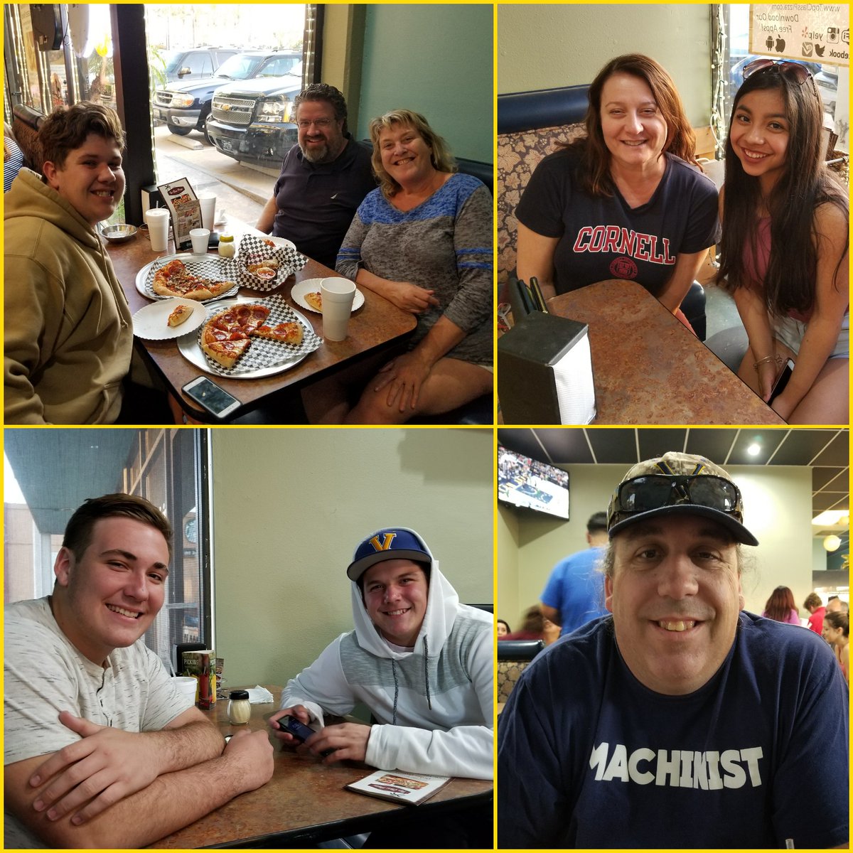 VHS_Football's tweet photo. #TigerThanks to all who came out to support the #TigerPride at tonight's fundraiser!! πππ―π #WaytoGoTigers https://t.co/6SfvHe3el3