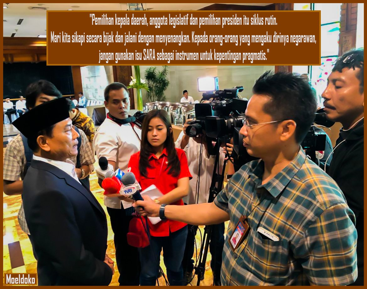 Seorang negarawan tdk akan mnggunakan isu SARA dlm kontestasi politik. <a href="/andriybima/">Andriy Bima</a>
<a href="/LALIMA_BANDIND/">LALiMA BanD</a>
<a href="/bekeraza/">beker</a>
<a href="/RIZALSE11971840/">MUH RIZAL S</a>
@BramaDipo
<a href="/firmandeui/">firman sundanese</a>
<a href="/dani_garudasatu/">TD</a>
@purnomo_aksa
<a href="/DEMOKRASl/">DEMOKRASI</a> 
<a href="/hariosudiro/">Hario Sudiro, SH, MM</a> 
@sukatanyaj 
@SatpamID 
<a href="/damai45/">Daud bin Daud</a>
<a href="/trahlangit/">Abdul Rouf</a>
<a href="/rio1suprayogi/">ZAR COFFEE (KOPI GAYO)</a> #Moeldoko