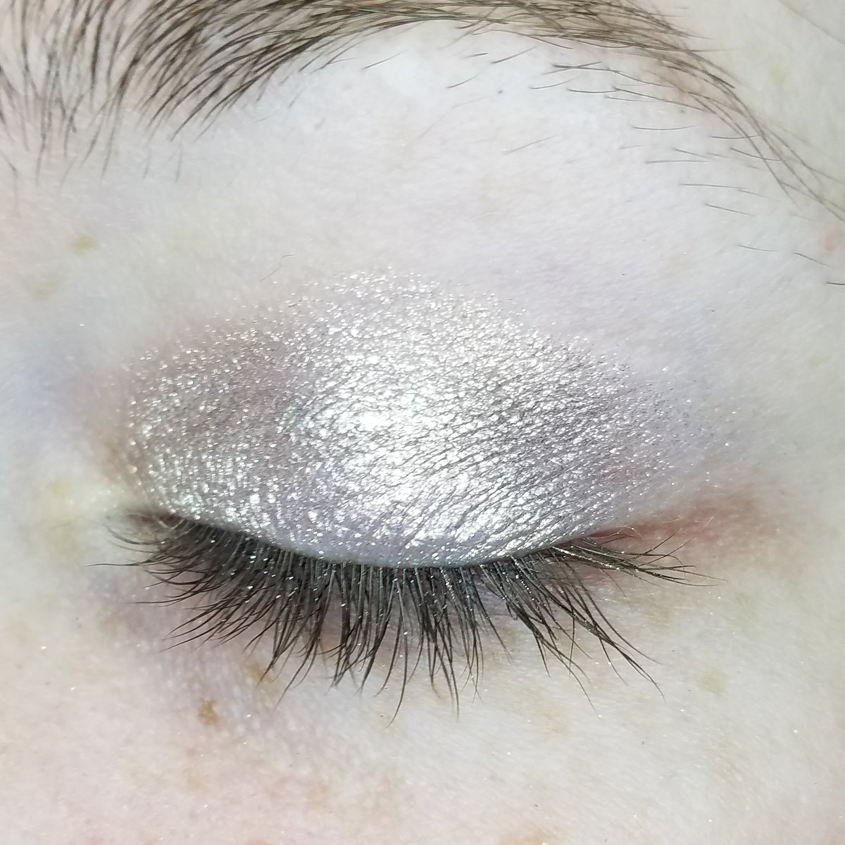 JourdanKimberly's tweet photo. Today's Moodstruck Pressed Shadow is the shade Trusting. It's a shimmery lavender shade that almost looks silver. Just another shade that could potentially double as a highlight!!
#Moodstruck #PressedShadow #Eyeshadow #Shimmer #Lavender #Purple #Trusting
https://t.co/hvs8Fy6fqP https://t.co/YHmYKjAs14