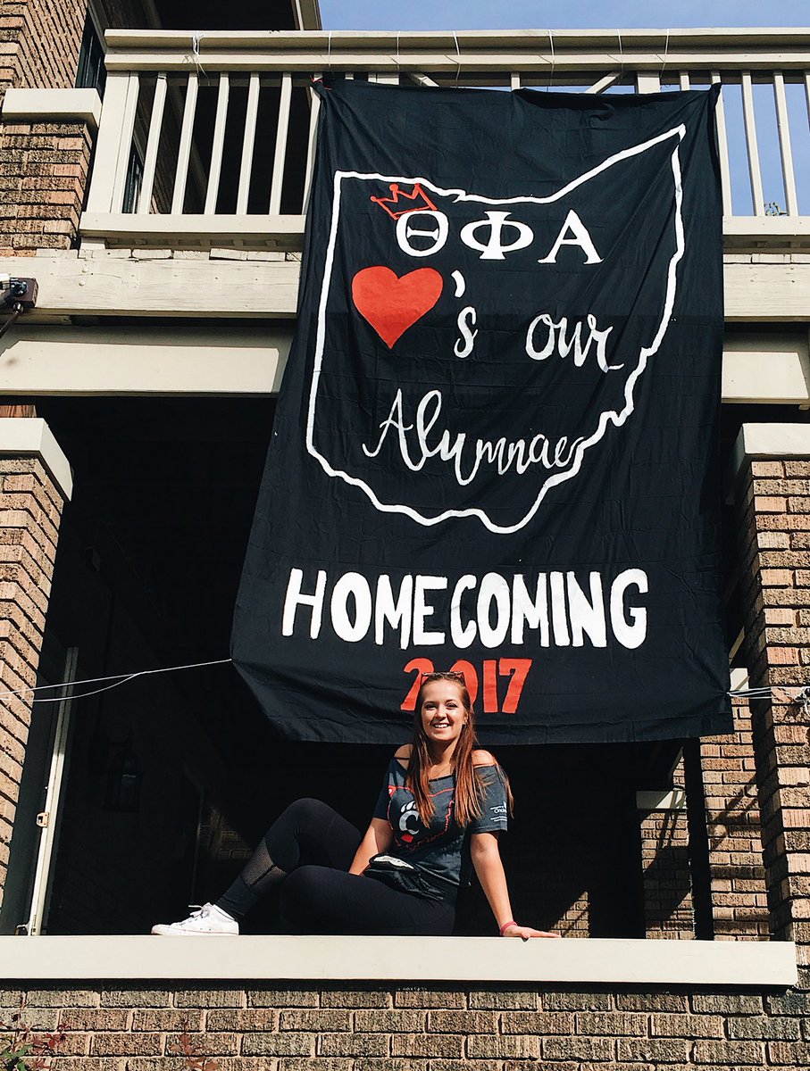 mollylindrose's tweet photo. #UCYOUSUPPORT @UCThetaPhiAlpha https://t.co/IBECU25nqK