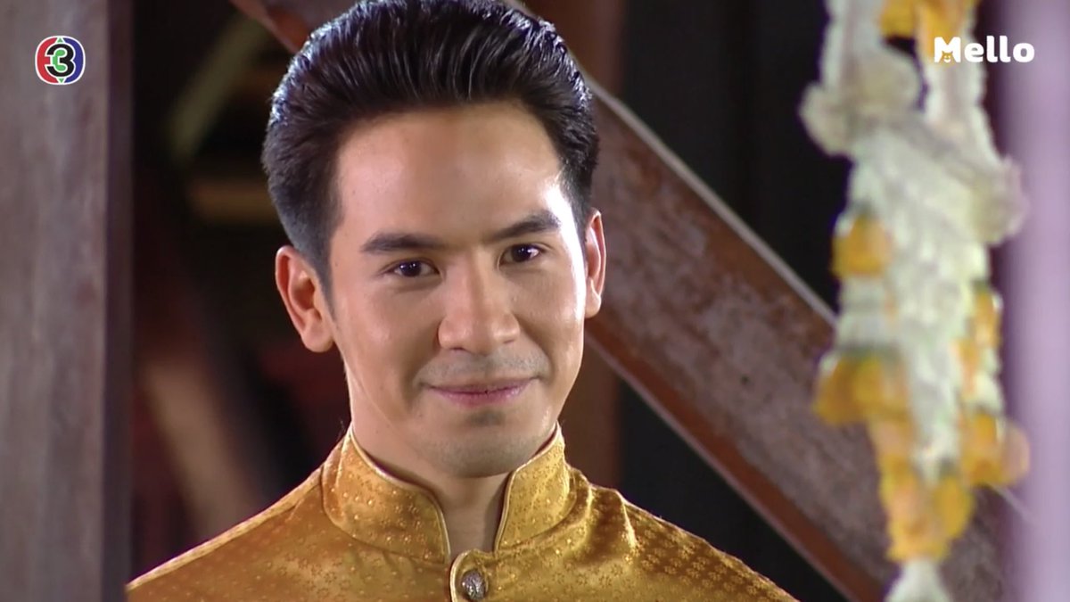 linlin1717's tweet photo. คุณพี่หมื่นจะยิ้มแบบนี้ไม่ได้นะเจ้าค่ะ ละลาย😍😍😍😍 #บุพเพสันนิวาส https://t.co/yRKOmO0ZSY