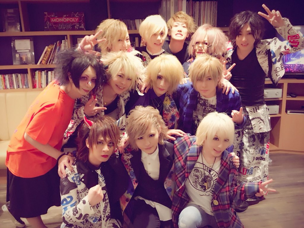 kameleo_takeshi's tweet photo. もう1年か‼️

はえーな‼️

ボッコボコに決めろよ‼️

㊗️㊗️㊗️㊗️㊗️㊗️㊗️ https://t.co/MWgMEf8E29