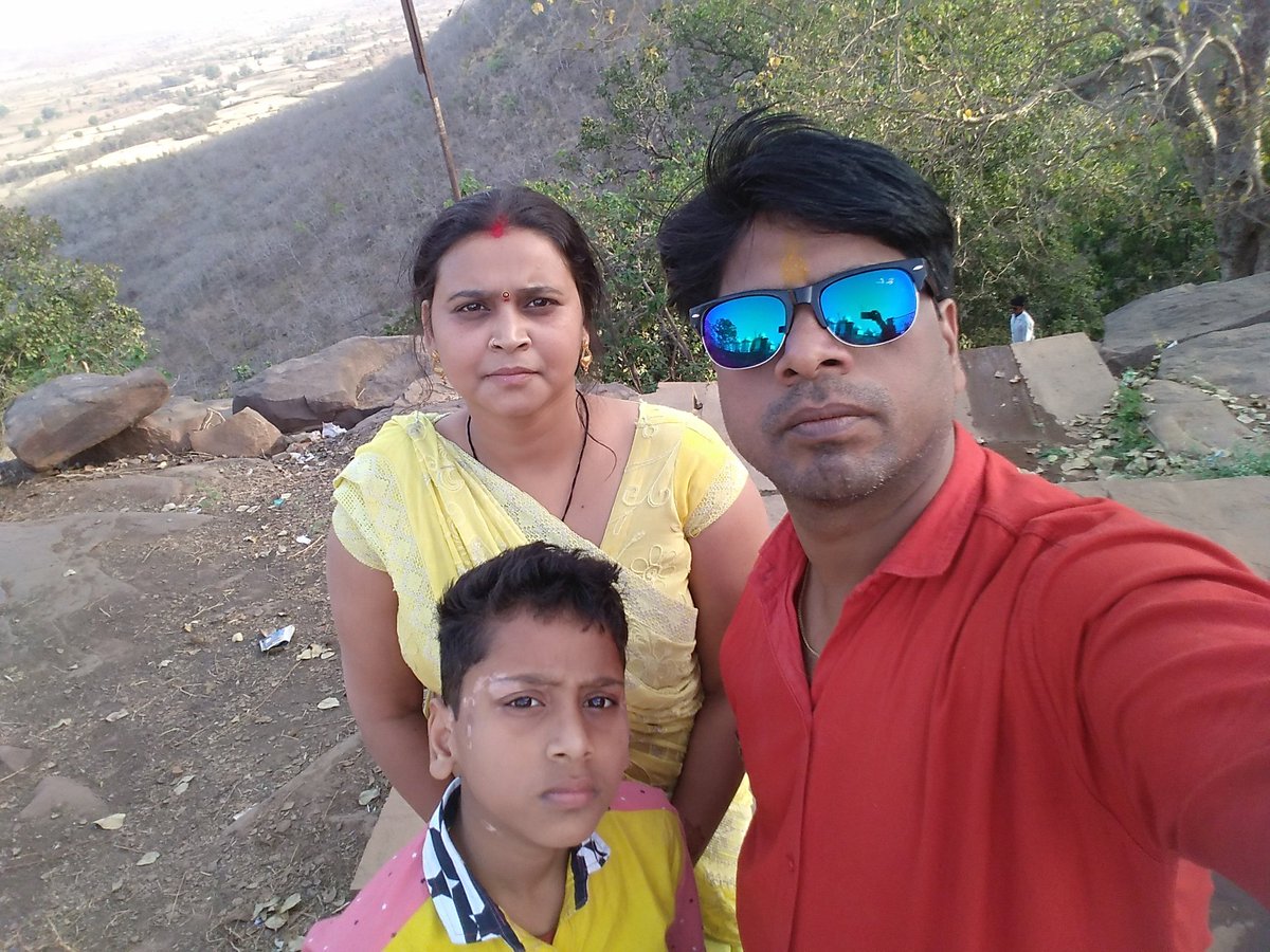 Sandeep63356098's tweet photo. What a coaccident....
29 March #Mahaveer Jayanti, 
31 March Mahaveer(#Manuman) Jayanti aur beech me
30 March ko #GoodFriday.... https://t.co/rYdaMH1iHt