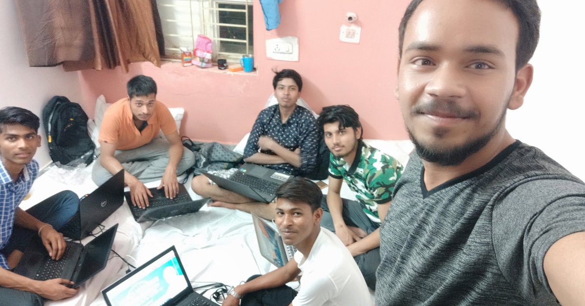 kavishbaghel's tweet photo. Team Coder.exe ready for the Grand Finale. #sih2018 #SIH2018CVRCE https://t.co/yUKqm044i4