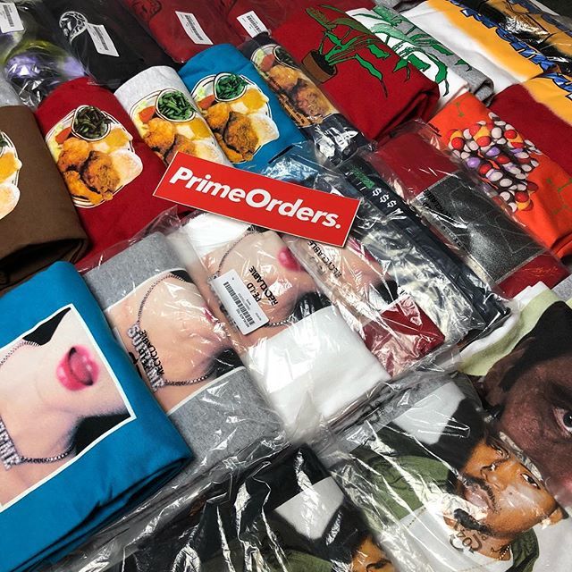 PrimeOrders's tweet photo. SUPREME TEES.
BAY AREA SNEAKER CON.
BE THERE.
.
.
.
.
#primeorders #hypebeast #hype #forsale #deadstock #urban #supreme #supremeforsale #supremenyc #supremela #supremenewyork  #supreme4sale  #supremeny #supremeclothing #supremecommunity #supremesell #sup… https://t.co/yafW2foNbB https://t.co/SV3SK1pKgF
