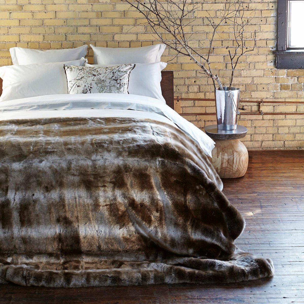 DesignerInc_'s tweet image. Where function meets design is where @Stacklab_Design lives, works, and breathes. Learn more about Jeffrey Forrest, co-founder of StackLab, and his multi-disciplinary #design studio: buff.ly/2GAdgJ5 #homedecor #interiordesign #designinspiration