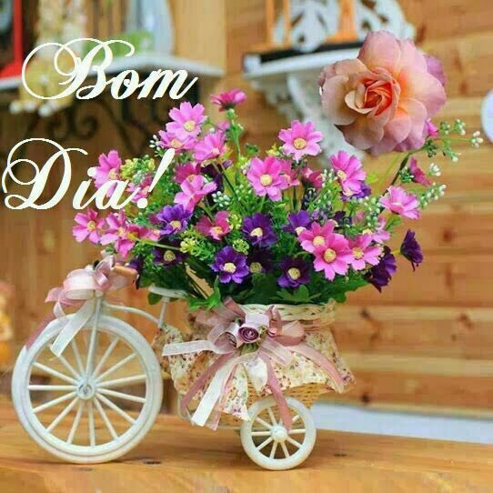 barlondres's tweet photo. @mariafbreslauer @montmaty_ @CADENA100 @iborra_carmen @silvia112014 @luzgbv @tesamarylagvaz1 @ivonnereyest @ranasilvia63 https://t.co/AVctuPaF1H