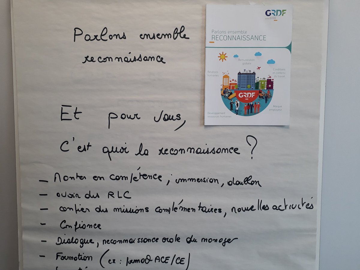 Séquence RH avec <a href="/sandrinevbr/">Sandrine Veber</a>:

On parle #reconnaissance avec les nouveaux arrivants de <a href="/GRDF/">GRDF</a> NO sur la base du super film tourné sur #GRDFNO <a href="/GimonnetMP/">Marie-Pierre Gimonnet</a> <a href="/Thery51108323/">Thery</a> <a href="/L_Flourest/">Laura Flourest</a> et plaquette #GRDFDRHT  <a href="/PriscilliaPDO/">Priscillia</a>

"Et pour vous, c est quoi la reconnaissance?

<a href="/EmilieViaud/">Emilie Viaud</a>