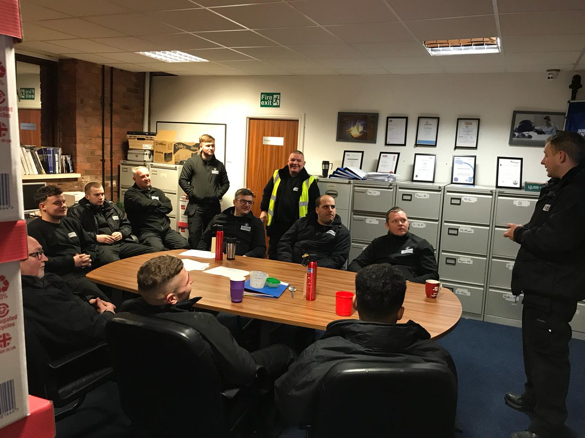 SheridanLifts's tweet photo. Our last engineers' toolbox talk - Calibration test meeting.
All our engineers pictured having their test metres calibrated 😃📱
#SheridanLifts #Engineers #ToolboxTalk #Lifts #CalibrationTest #Meeting https://t.co/dEpLg3qxZR