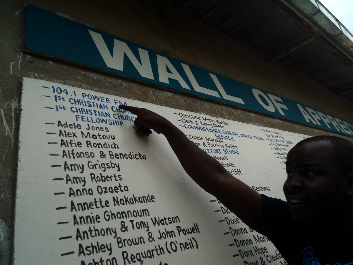 powerfmuganda's tweet photo. Look who's at the top of the Wall of appreciation 💃
So the children and staff at @wellsofhope document everyone that has reached out on this wall and pray for them
#EIP2018
#NotBound https://t.co/TbjlnqpTVi
