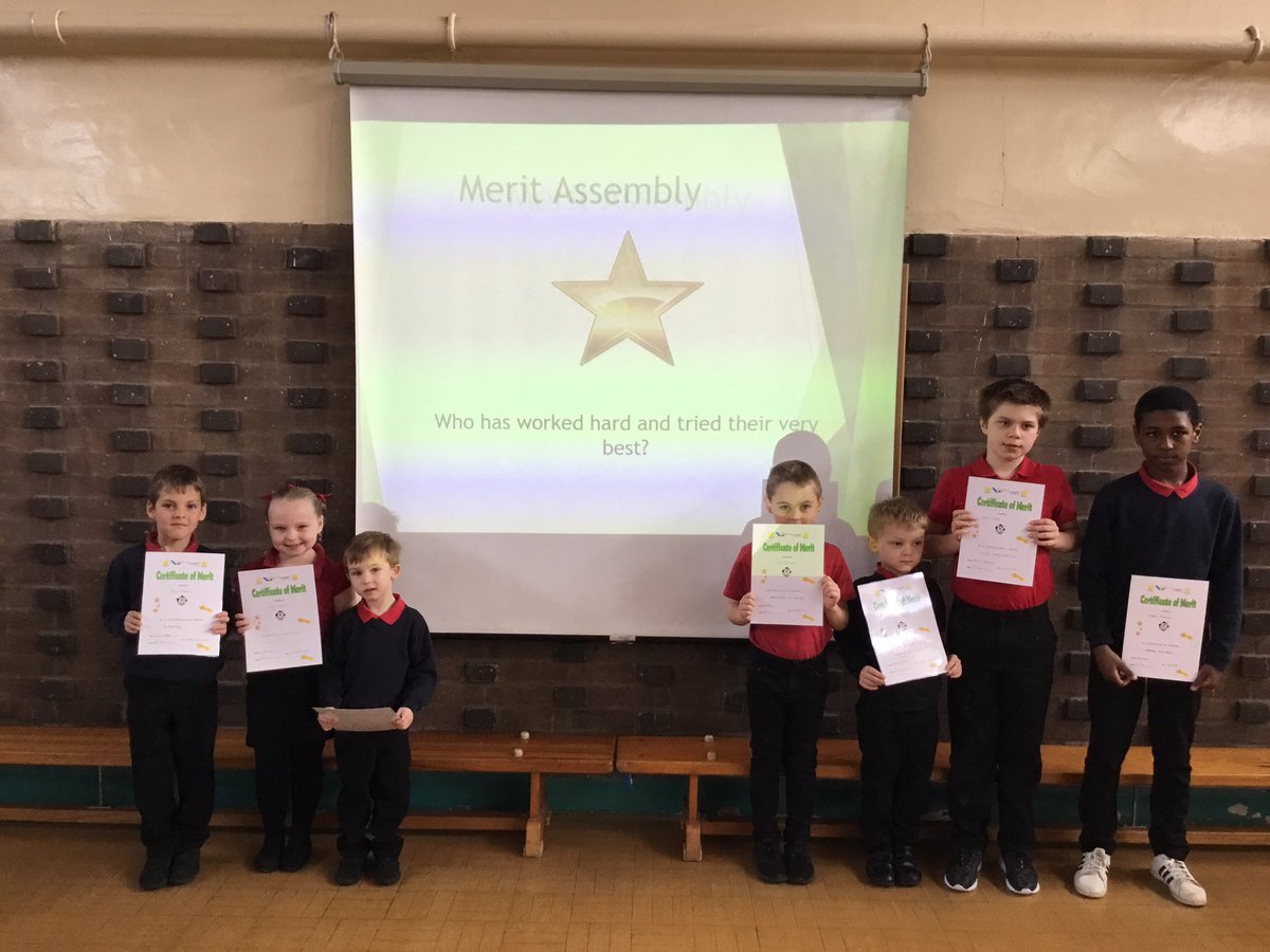 💙❤️ Super shining stars ✨ this week at the academy! 💙❤️