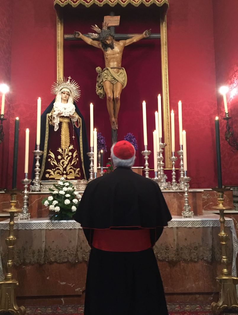 Jueves Santo. Deseamos lo mejor a nuestros hermanos de <a href="/FSHdadVeraCruz/">Hermandad Vera+Cruz</a>  en su Estación de Penitencia.
