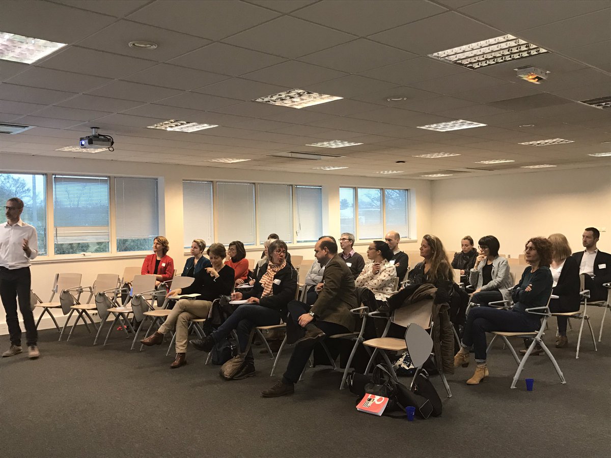 lgcathie's tweet image. Intervention de @NewLePrince #crise #gestion #decodage #acculturation #partage @produitenbzh @RennesSB