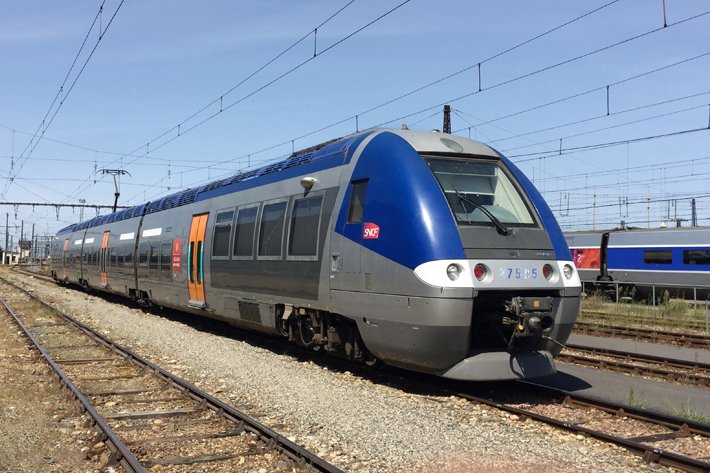 hebdo_construct's tweet photo. #Liebherr : Succès de l’#expérimentation de l’#Ecoclim dans les #TER d’#Occitanie | @SNCF @Liebherr @LH_Construction
https://t.co/Sg20PqqfVt https://t.co/ApNaEoHI6O