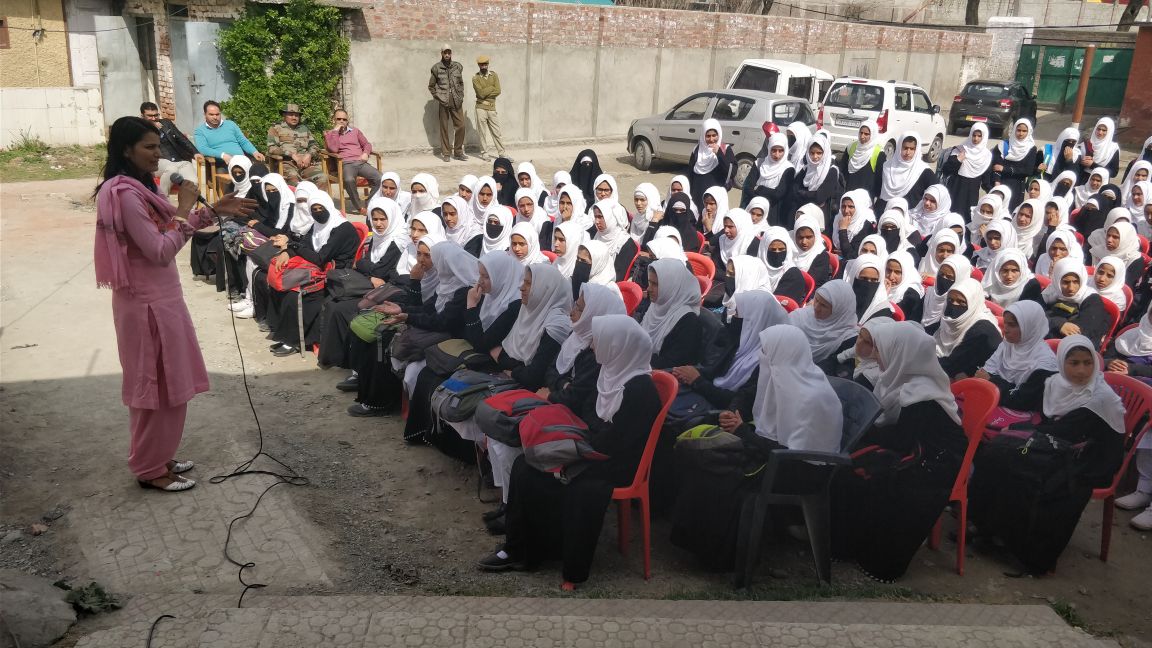 ncsad72's tweet photo. Army organised visit of audiologist to Army Goodwill School #Margund #JammuAndKashmir
@adgpi
@PIB_India
@SpokespersonMoD https://t.co/3DgZhpR6Ig https://t.co/XJhnQwfroB