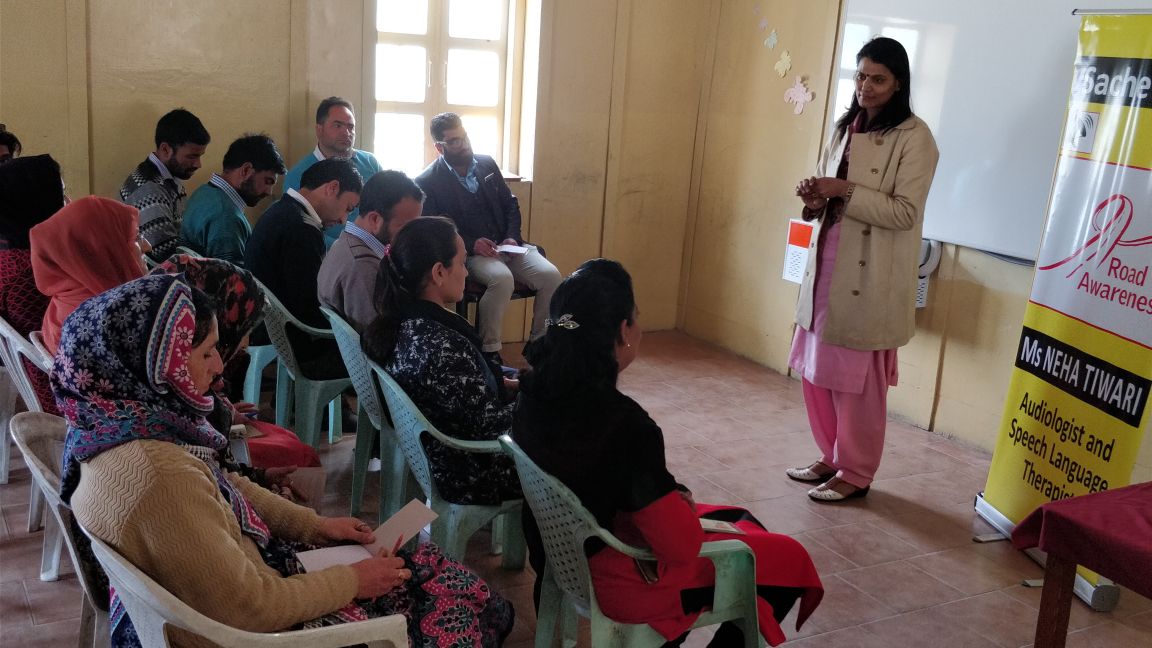 ncsad72's tweet photo. Army organised visit of audiologist to Army Goodwill School #Margund #JammuAndKashmir
@adgpi
@PIB_India
@SpokespersonMoD https://t.co/3DgZhpR6Ig https://t.co/XJhnQwfroB