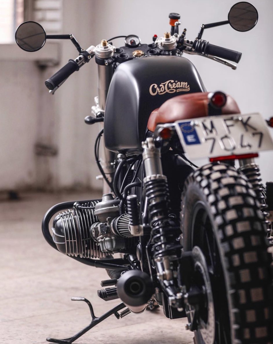 CafeRacerDreams's tweet photo. Details are what differentiates good stuff from GREAT stuff👌🏻

#caferacerdreams #crd98 #caferacer https://t.co/H07EZbq0ES