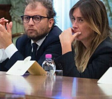 albegiorvalanga's tweet photo. #FacceDaPd Sono i soliti noti, coloro che in 4anni hanno distrutto il Pd . Orfini, Guerini,Il #bomba, Martina, Lotti, Boschi.  #Facceda..? https://t.co/LRt4qxTtUK