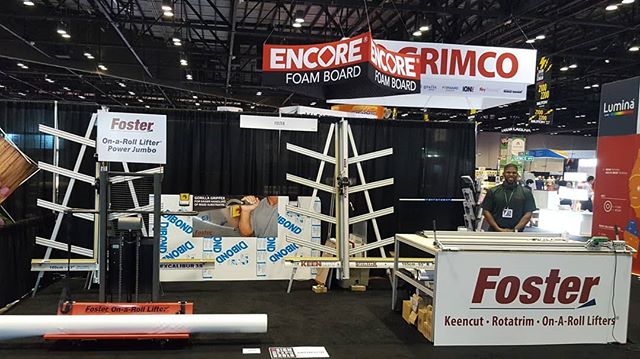 Keencut's tweet image. Come see the new Excalibur 3S and all of our other great Keencut, Rotatrim and On-a-Roll Lifter products at ISA 2018. Booth 2727 at the Orange County Convention Center, South Hall. #fosterproducts #keencut #isasigns #occc #tradeshow 📷: @fosterproducts