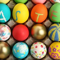 PittvilleBK's tweet photo. We're changing our opening hours over the Easter weekend.  We'll be closed on Good Friday, Easter Saturday and Sunday and open again from 10 - 4 on Easter Monday.  Have a lovely weekend everyone.... https://t.co/xLM9HTcLqI