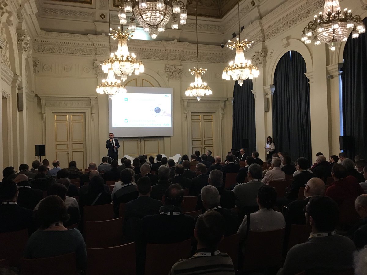 LaurentCaro1's tweet photo. @France_Axis Vous vous posez des questions sur le #RGPD rejoignez #SmartShowAxis pour en savoir plus en terme de sûreté et sécurité https://t.co/4ZJNNSijBz
