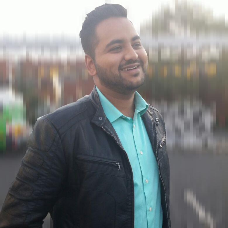 Entelect's tweet photo. @RishalHurbans gets up on stage @devconfza CT today to chat to his audience about Neural Networks. His talk kicks off at 11:25am so if your around, be sure to catch him. @Entelect #defconf https://t.co/4t7X4ehS2X