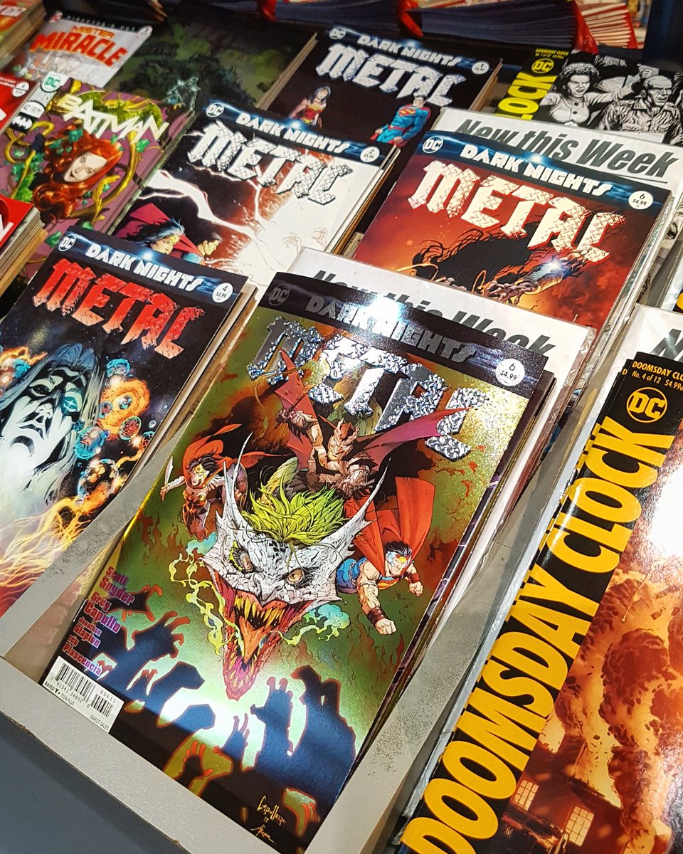 AlbumComics's tweet photo. Nos 2 Libraires spécialistes Comics Mathieu & Aurélien vous conseillent sur les News VO Comics sur la page Facebook d'Album Comics!
#NewsVO #Comics #Marvel #DCcomics #ImageComics #IDW #DarkHorse #AlbumComics #Paris #AlbumComicsParis #Album #AlbumComicsToyShop #LibrairieAlbum https://t.co/3B6wShzXEV