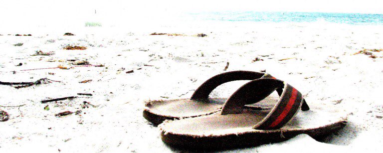 tuscuidados's tweet photo. A escasas horas de vacaciones, extendemos nuestros cuidados a tu Semana Santa. Relájate y disfruta! #tuscuidados #valencia #vacaciones #Belleza https://t.co/bGJdo5yB14 https://t.co/2lnwHDqIXC