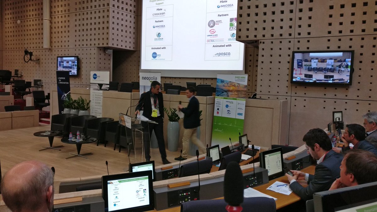 dagrolleau's tweet photo. #24IDEMR   Conférence sur l'industrie des EMR en 2018. https://t.co/HbKJzQBv8j