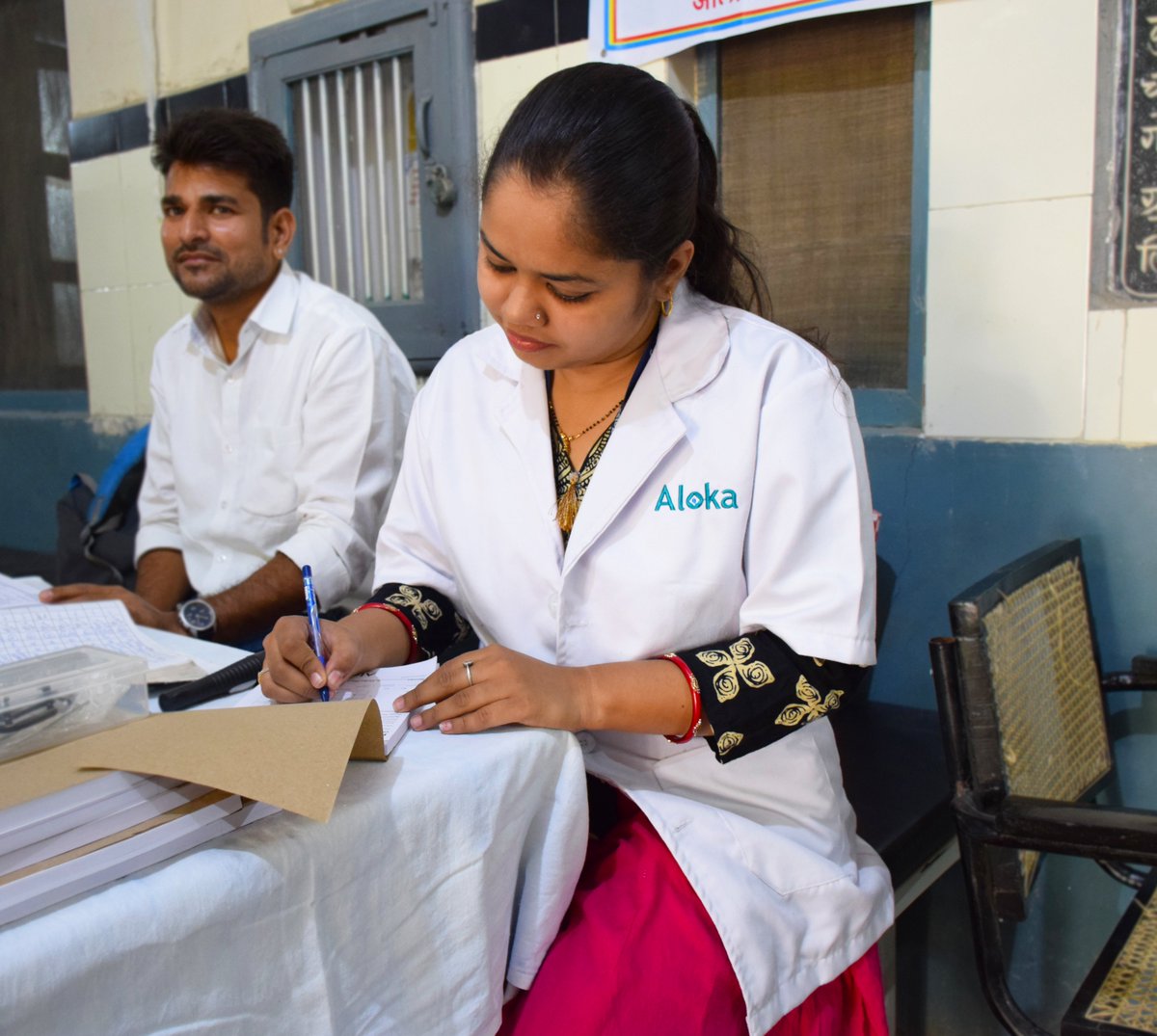 Aloka_VP's tweet photo. Our interns from Gujarat Dhwani, Hetal, Rajal and Shraddha at work in the Lifeline Express camp at Jalore, Rajasthan organized by Impact India Foundation.
#ClearVisionForEveryone
#AlokaVisionProgramme https://t.co/q3b36W9tk4