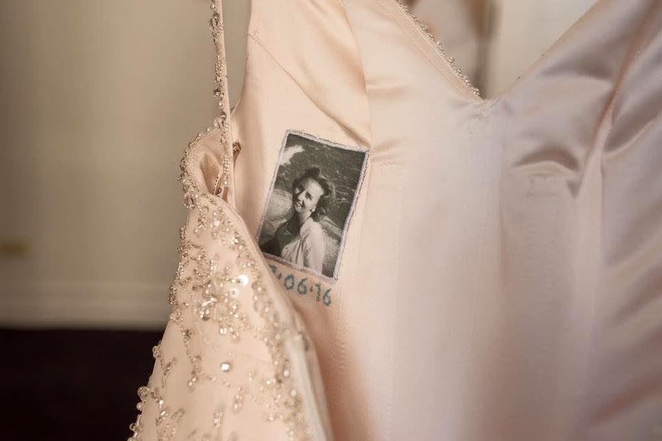 Your Wedding Deals tweet media