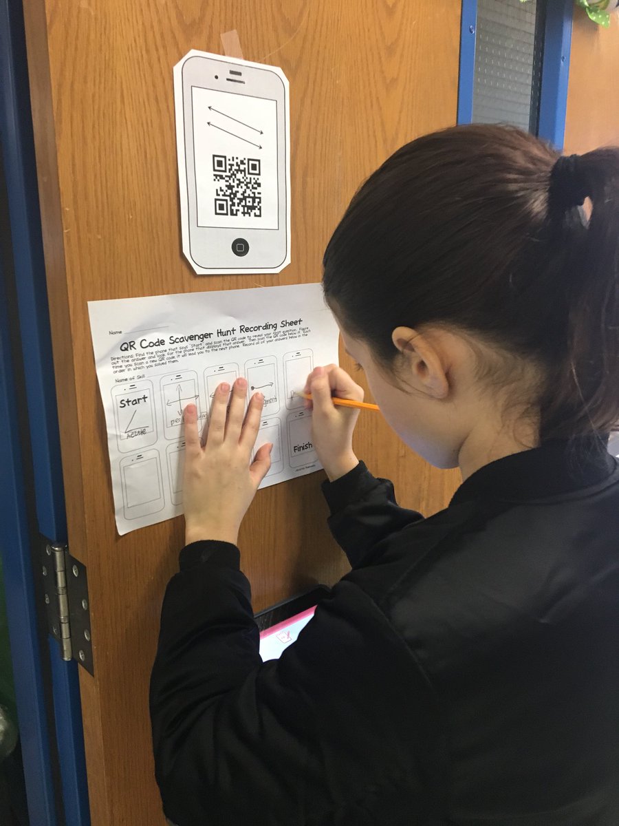 JillKrutak's tweet photo. Geometry scavenger hunt. #MathinLISD @Donald_ES #Donald4th https://t.co/YYQK1WveZM