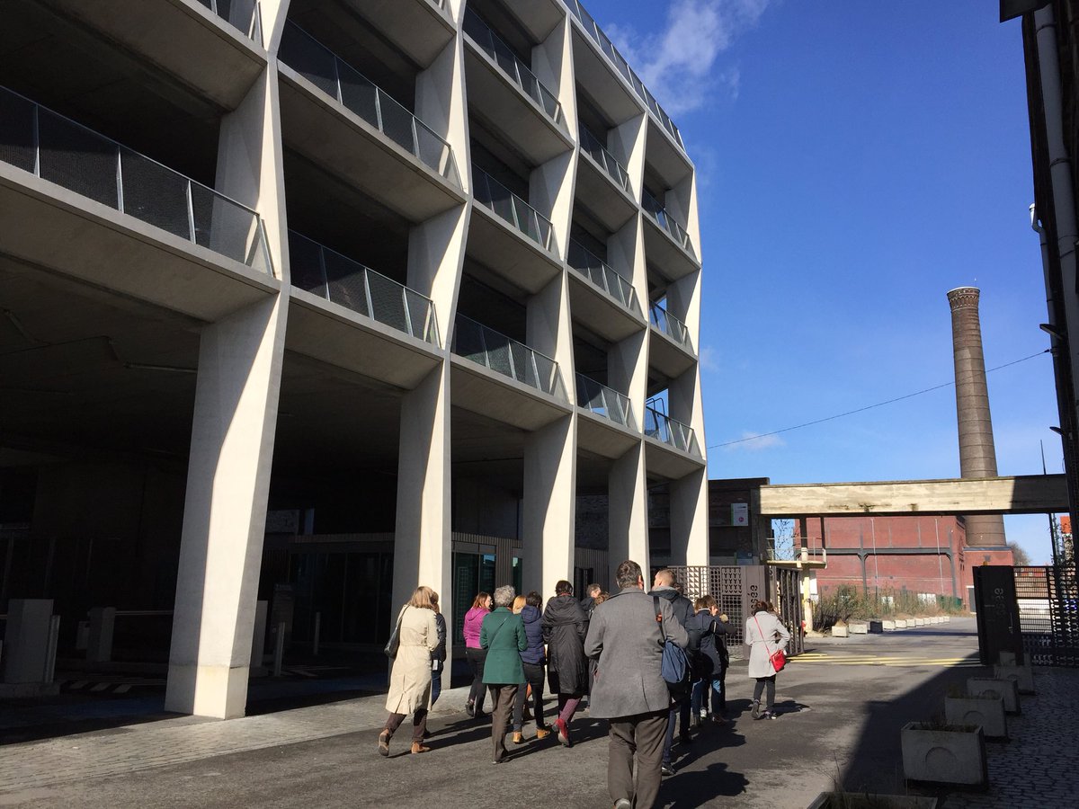 Visite ce matin des journalistes de l’association AJIBAT sur le <a href="/Quartier_Union/">L'Union</a> et la #Lainiere sur <a href="/roubaix/">Ville de Roubaix</a> <a href="/TourcoingVille/">Ville De Tourcoing</a> et @Wattrelos #ddtour avec le <a href="/cerdd/">ًًًً</a> #urbanisme #architecture <a href="/dominiqueGivois/">Dominique Givois</a>