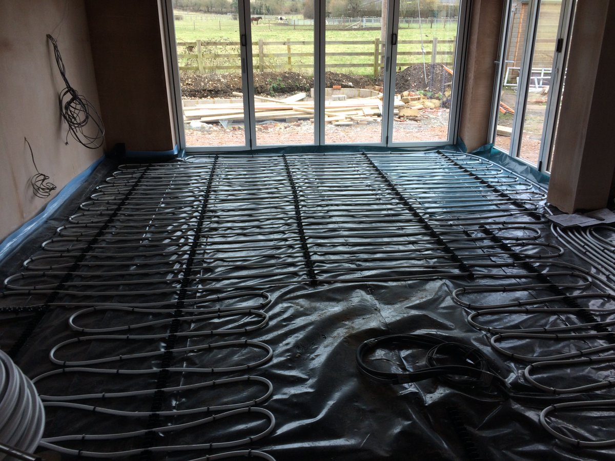 Microrenewable's tweet image. UFH Install! Underfloor Heating going in at one of our new projects in a lovely property in Henley-on-Thames!
#UFH #Underfloorheating #Installs #Projects #RenewableEnergy  #renewables @Microrenewable