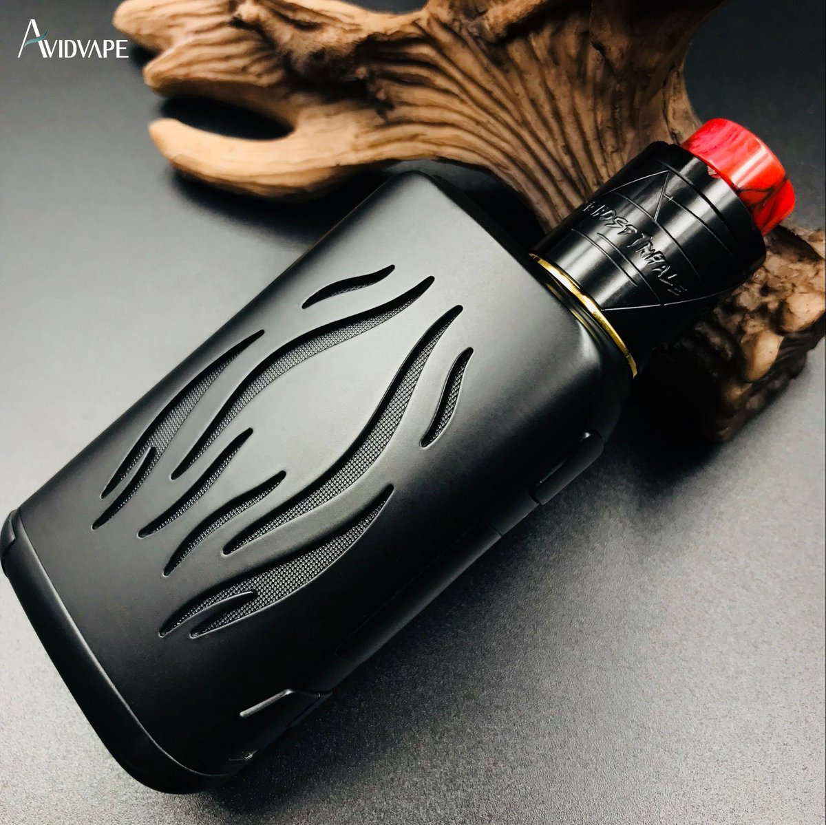 Sexy Black #ghostinhaleRDA  🔥🔥🔥with it’s big brother #ghostinhale200wmod 🌈🌈💨💨💨
What an evil combination 😆😆😆avidvape.com
#AvidVape #ghostinhale  #vapetricks #vapenation #vaporizer #vaporizing #rda #vapers  #vapor #vitavape #vapestoreterdekat #myfirstvapetoy