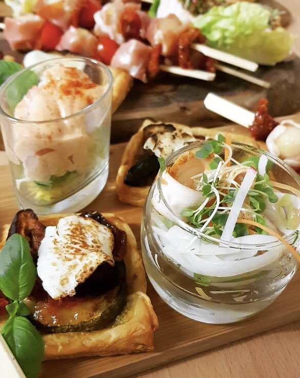 BlackCoffeeBath's tweet photo. As Spring is just on thr way we have some fresh and delicious new catering menu. Please get in touch if we could possibly assist you with!  Happy Easter 🐣🥚🐥 https://t.co/kSbBW5FWNW
