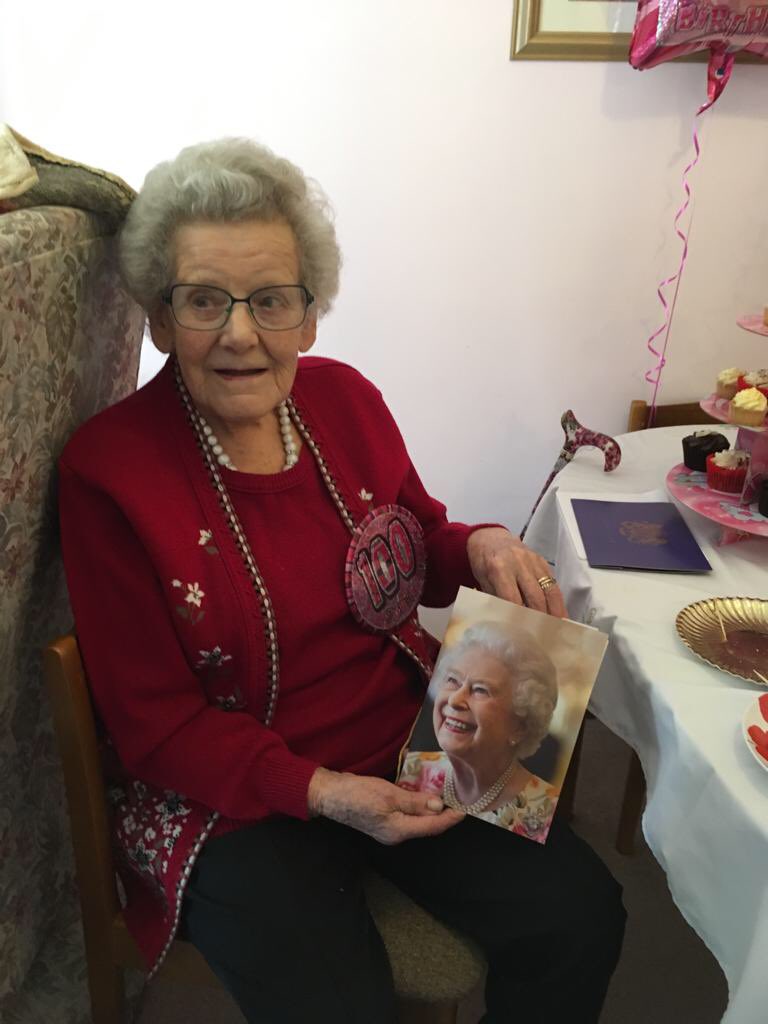 Ruby Wills is 100 years old! 
<a href="/Schofe/">Phillip Schofield</a> can you wish her Happy Birthday 💯 #amazing #legend