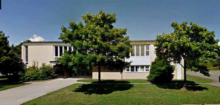 fdltearoom's tweet photo. Who attended this school? https://t.co/w0riTt1atg
