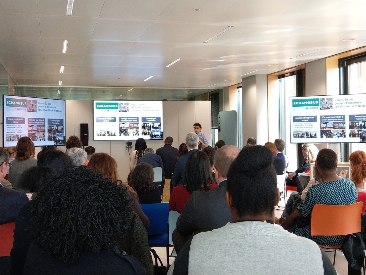 UpCoop's tweet photo. Début de la conférence "Comment ferons-nous nos courses demain" organisée par le groupe Up et animée par @MatthieuJolly1, expert de l'@Echangeur ! #UpInnov #Commerce https://t.co/31V4CS4qPX