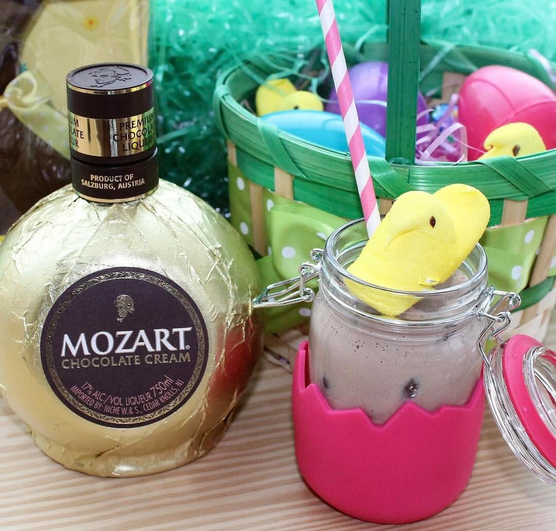 Easter drinking 🐣- Mozart Chocolate Cream, Marshmallow Vodka, Milk - shaken with ice and garnished with a peep. #mozartchocolatecream #mozartchocolate #easter #eastercocktails #marshmallow #peep #cocktailblogger #imbibegram #instacocktail