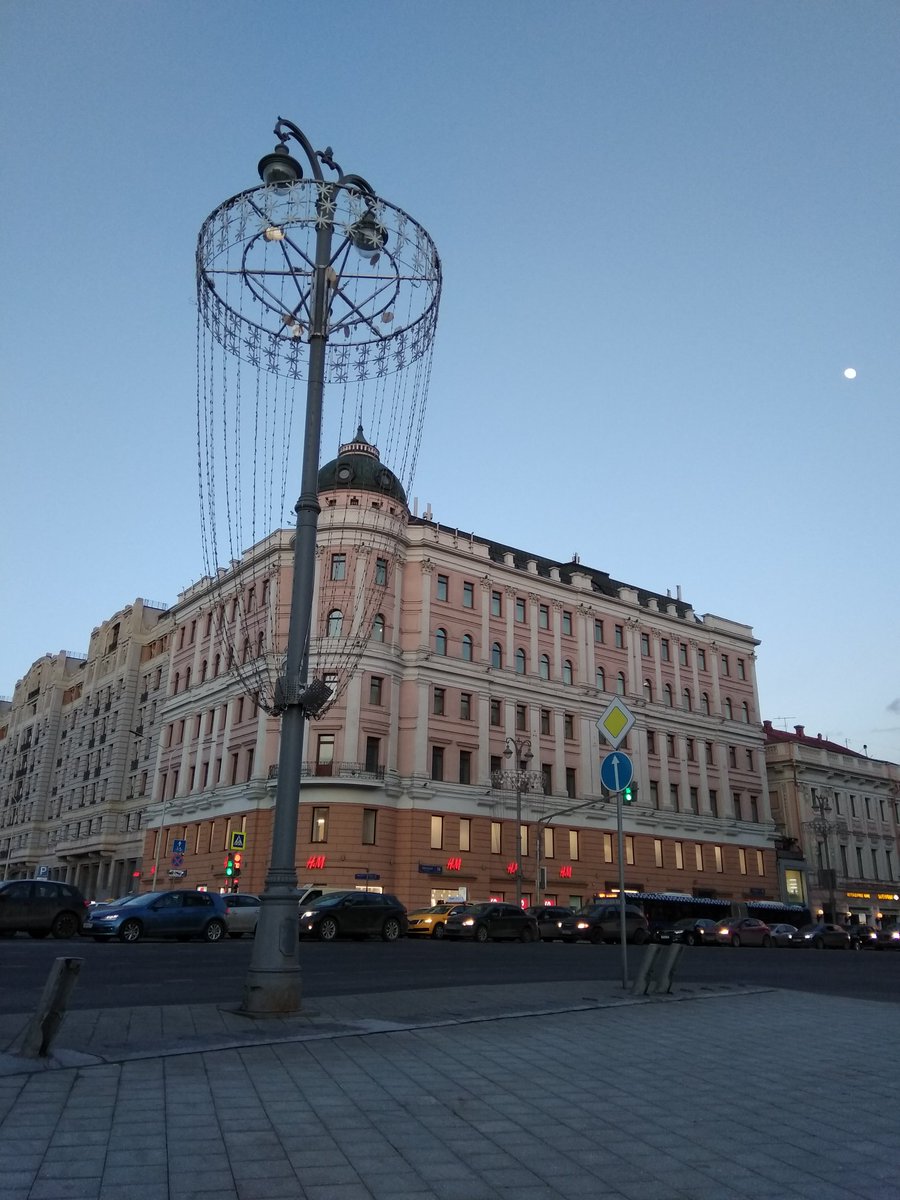 utyf76's tweet photo. "любовь - это красиво.
я читал." https://t.co/nSKU97M7Oz