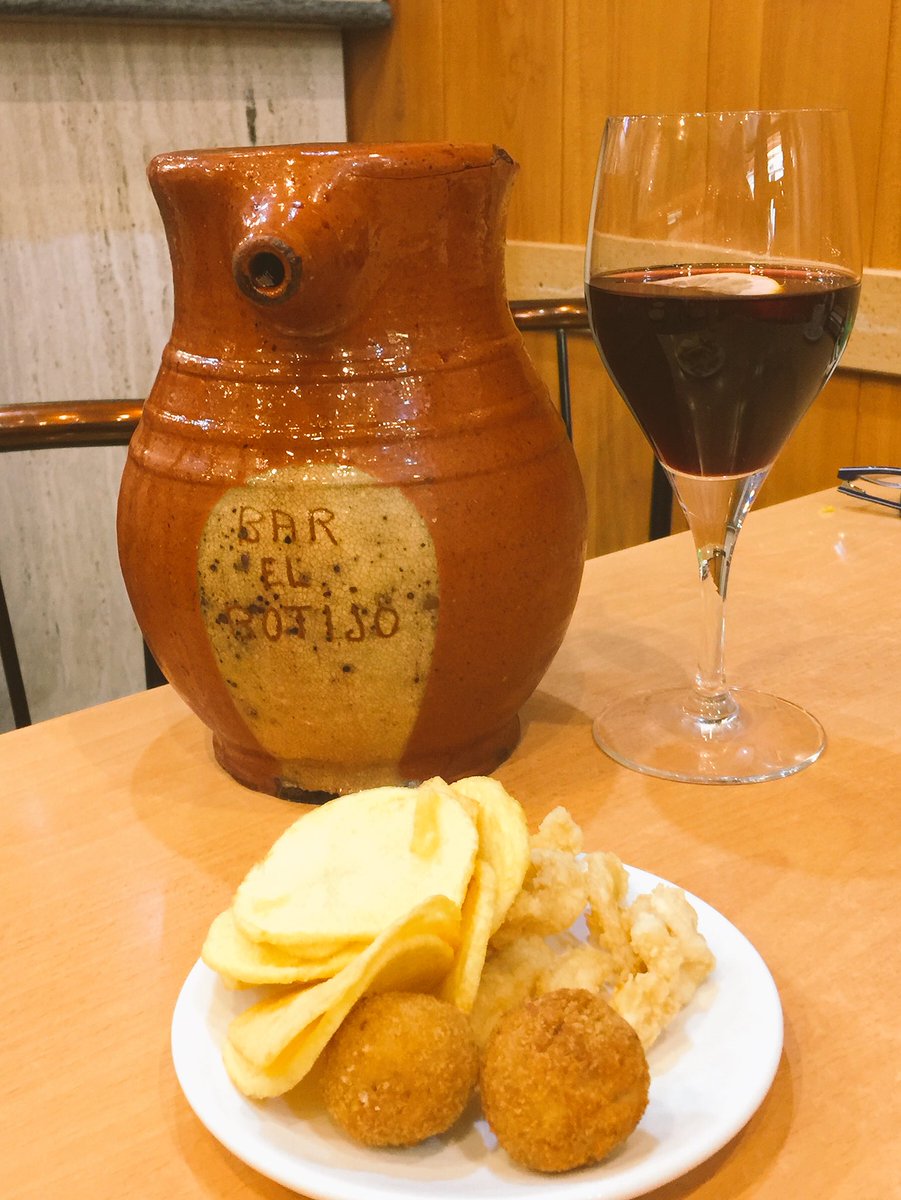 ElBotijoBar's tweet photo. Nuestra limonada es 100% casera ¿Aún no la has probado? Te esperamos 
#Leonesp #semanasanta #BarrioHúmedo https://t.co/1ZZB3VfPrZ