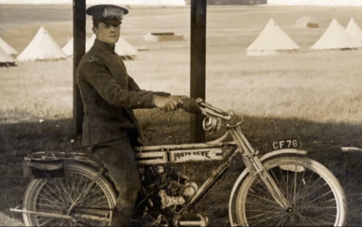 Proud_Sappers's tweet photo. James McCudden VC DSO* MC* MM (1895–1918) is among the most highly decorated airmen in British history. A memorial will be unveiled at the @REMuseum at 10:30am Thu 12 Apr to remember this Gillingham-born flying ace of WWI who started in the RE! #RAF100 #McCuddenVC #SapperStrong https://t.co/7oP4BMFZI6