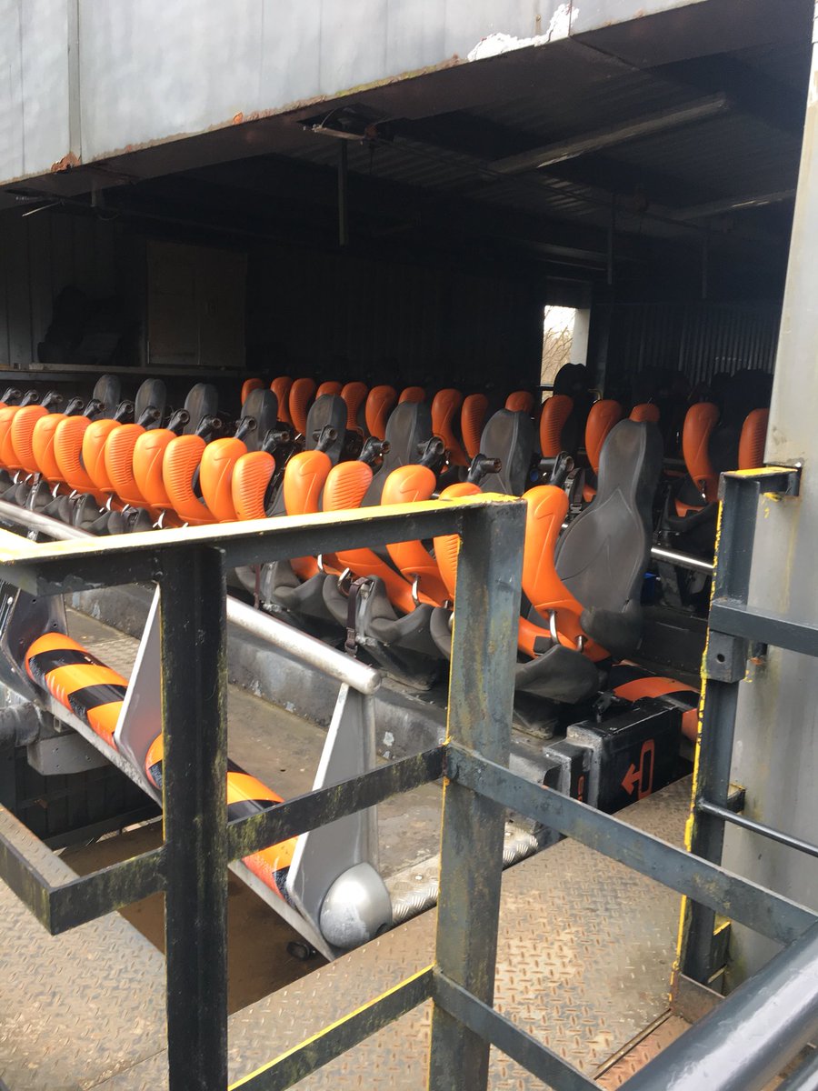 ThemePark_TV's tweet photo. Here have a #geekshot https://t.co/kgiNBiklTE