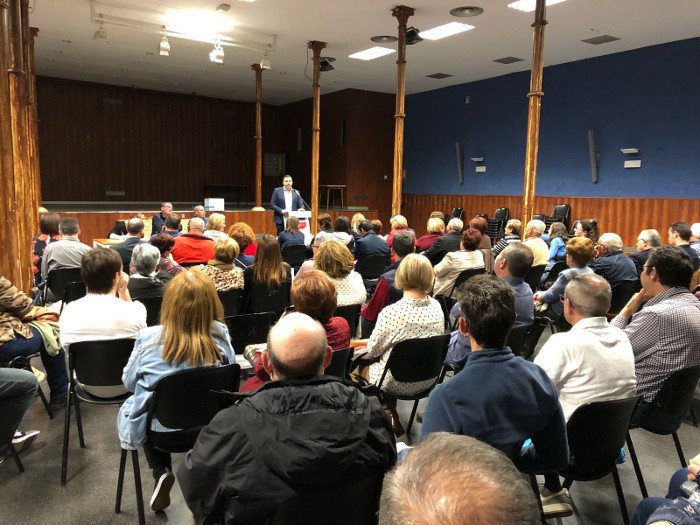 RiberaBaixainfo's tweet photo. ✅ Jordi Mayor és reelegit secretari general dels Socialistes de #Cullera - https://t.co/ISKnmnwipO Via @RiberaBaixainfo 
✅ La nova executiva proposada pel líder del PSPV-PSOE local també va obtindre el suport unànim de l’agrupació
#laRiberaBaixa @jordi_mayor @CulleraPspv https://t.co/uVLqJUhWzK