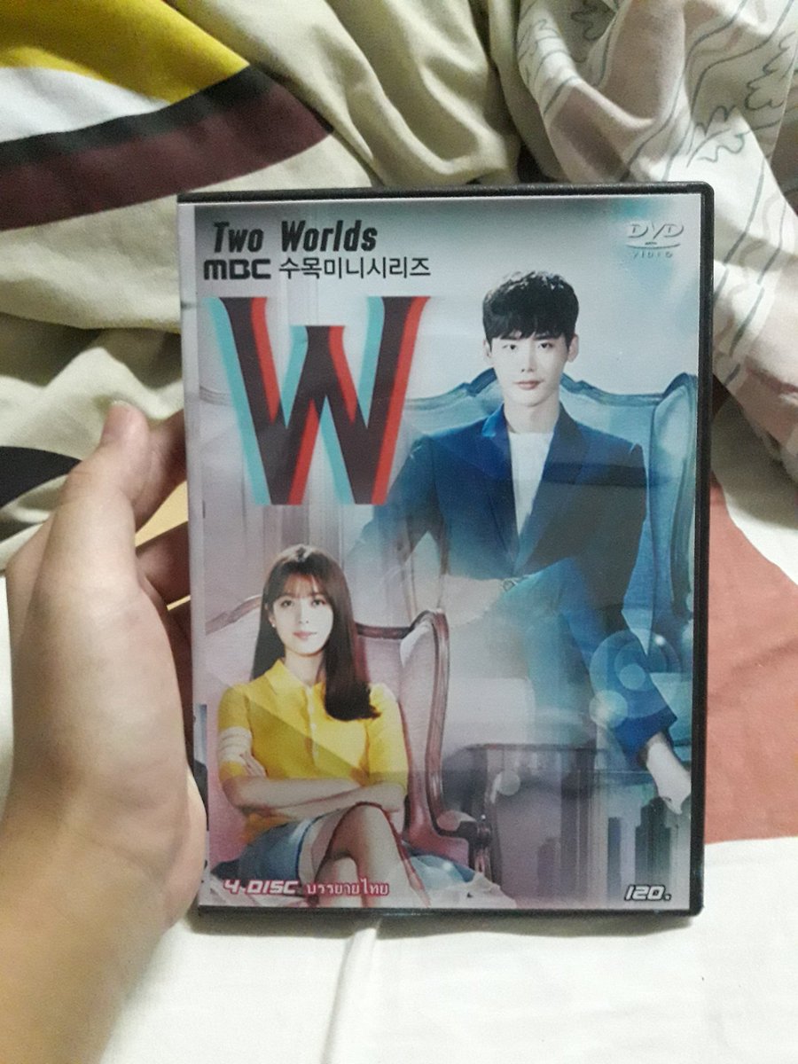 Fangnarakk's tweet photo. ชุดDVD ไม่เคยดู
ชุดละ80บาท ค่าส่ง30/50
ซื้อมาเก็บสะสมไว้ค่า❤
#ของมันต้องมี #ซีรีย์เกาหลี #รีวิวเกาหลี #W #theheirs #ข้ามมิติลิขิตสวรรค์ https://t.co/hCn7Vbmbe7