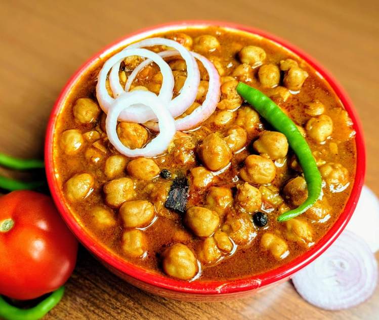 Chana masala, also known as channay, chole masala, chole or chholay, is a dish from the Indian subcontinent; notable in Indian and Pakistani cuisine. The main ingredient is a variety of chickpea called chana or kala chana. Check full recipe in aapnarecipe.in/recipe/chana-m…